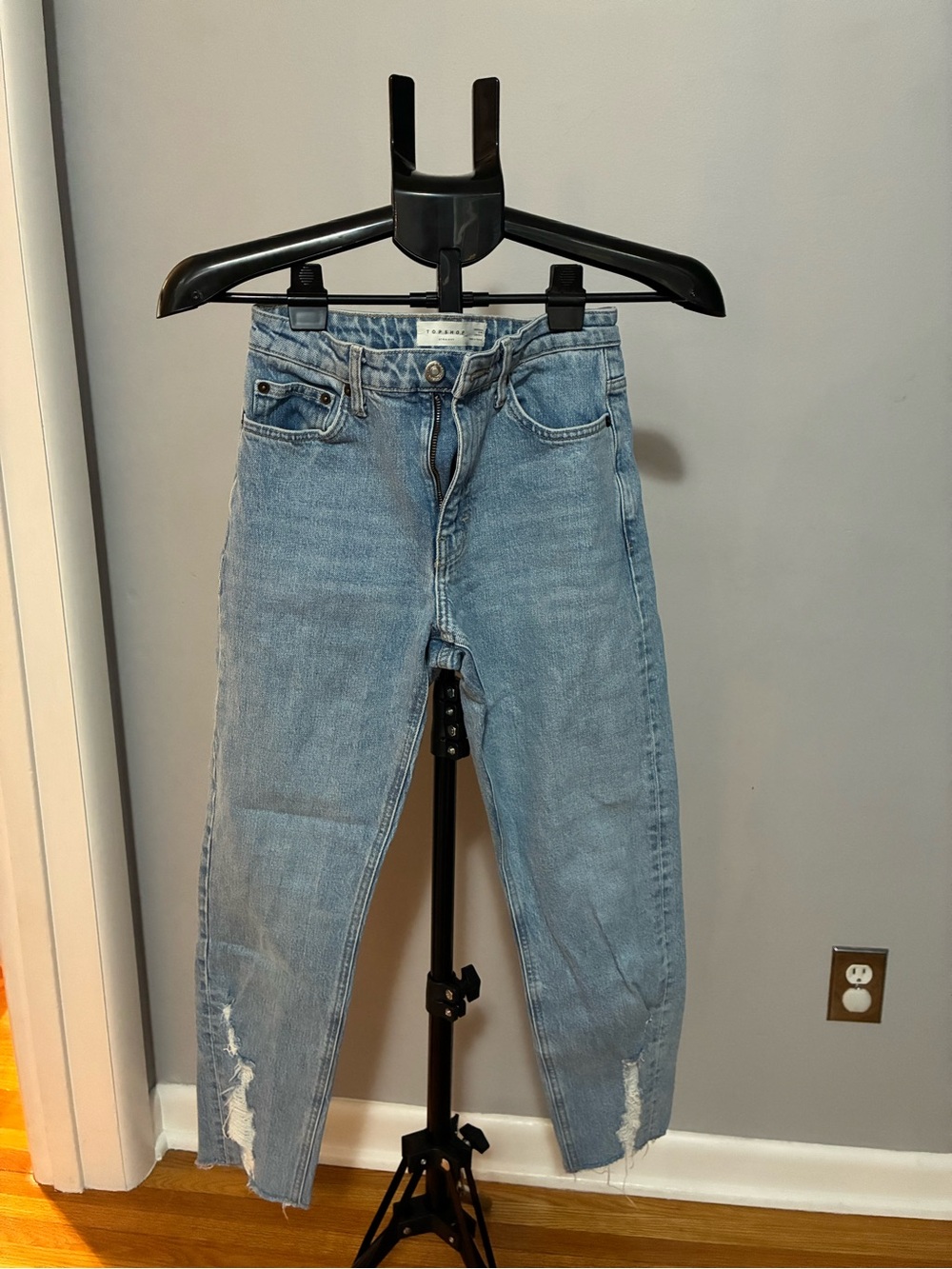 Topshop Light Blue Cropped Straight-Leg Jeans 2 for $40